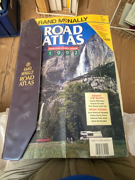 Karttakirja: Rand McNally Road Atlas Rediscover America edition 1992