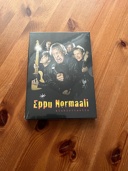 Eppu Normaali klubiotteella DVD-boksi