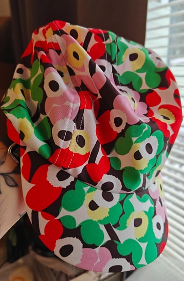 Marimekko x Adidas lippis