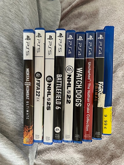 PlayStation 5 ja PS4 pelipaketti