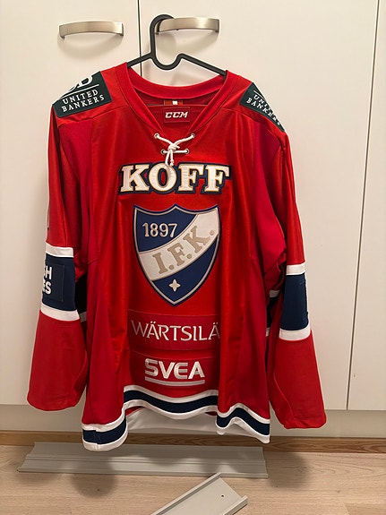Juha Jääskä #51 HIFK pelipelipaita