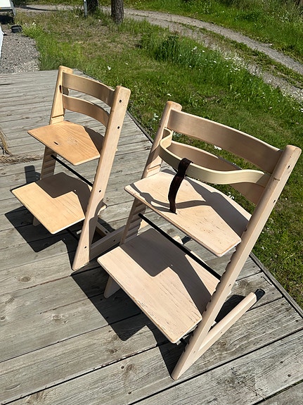 2 kpl Stokke Tripp Trapp syöttötuoleja