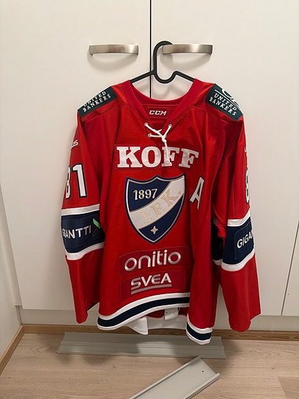 Iiro Pakarinen GW pelipaita HIFK #81