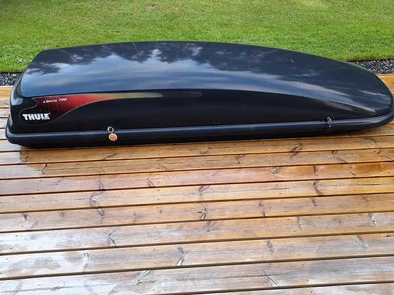 Suksiboxi Thule 700
