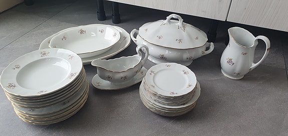 Arabia Laura Diamant 12-hengen astiasto (59 osaa)