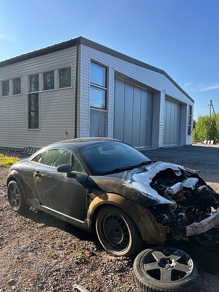 Audi TT varaosiksi
