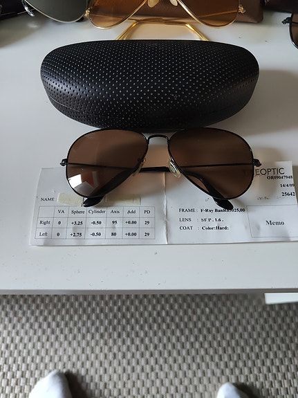 Ray-Ban aurinkolasit ruskeilla linsseillä ja vahvuuksilla