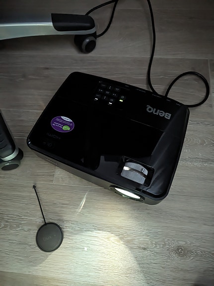 Benq MS517 projektori