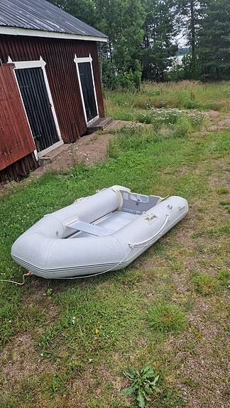 Kumivene