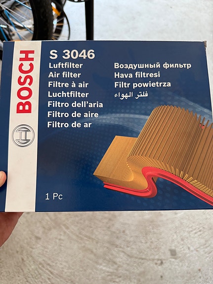 Bosch S3046 ilmansuodatin (esim Audi 1.8T)