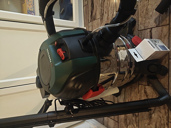 VUOKRATAAN PARKSIDE TEKSTIILIPESURI textile cleaner for rent