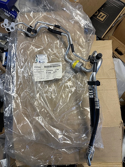 Opel Corsa C ilmastointiputki