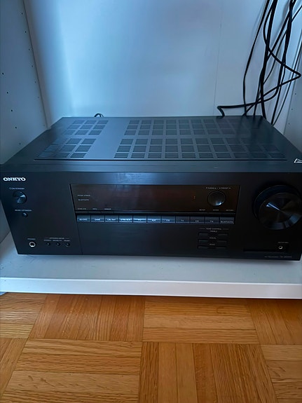 Onkyo viritinvahvistin TX-SR393