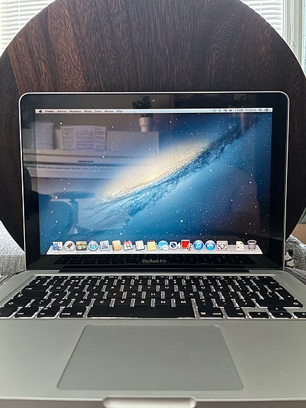 Apple MacBook Pro 13" kannettava tietokone