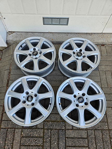 Vanteet 4x114.3 ET45 16"x6.5"