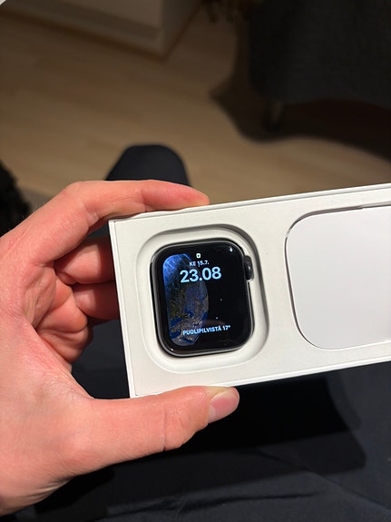 Apple Watch SE 3 44mm