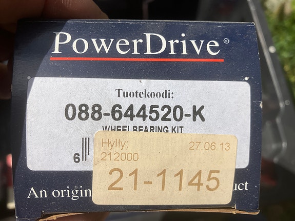 Opel Admiral/Diplomat/Kapitan/Commodore/Rekord/Senator Etupyöränlaakeri 64-