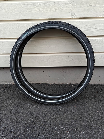Polkupyörän 26" nastarenkaat (47-559/26 x 1,75)