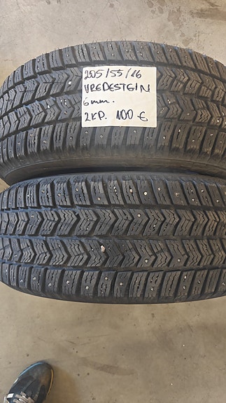 205/55R16 Vredestein käytetyt nastarenkaat