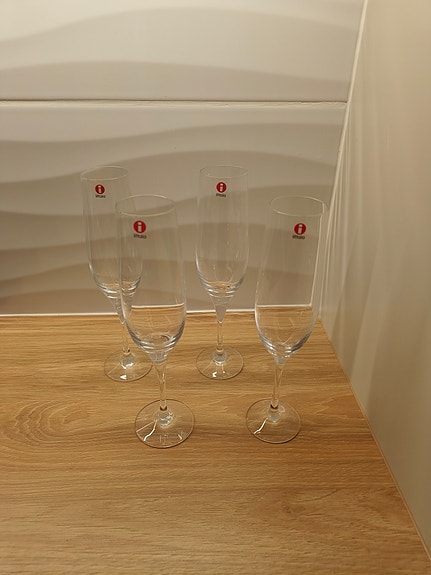 Iittala Kolibri Kuohuviinilasit