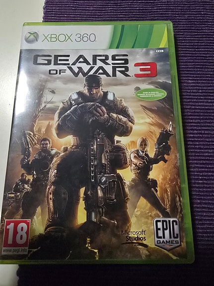 Xbox 360 Gears of War 3 peli