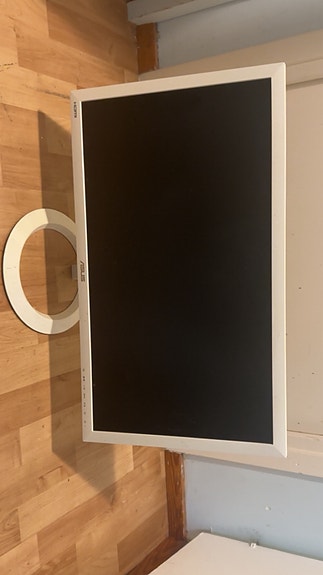 Asus näyttö