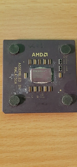 AMD Athlon 1400 MHz (Socket A / 462) – Puhdas AYHJA / Retro PC