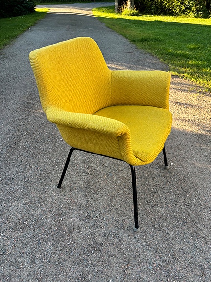 Vintage keltainen nojatuoli 1950-1970