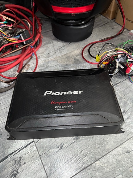 Pioneer GM-D9601 autovahvistin
