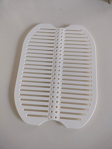 Valkoinen Tupperware ritilä