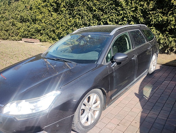 Citroen c5 x7 2.2hdi 204hv vm2011 varaosina