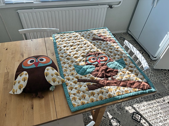 Ferm Living pöllö-aiheinen lasten peitto ja tyyny
