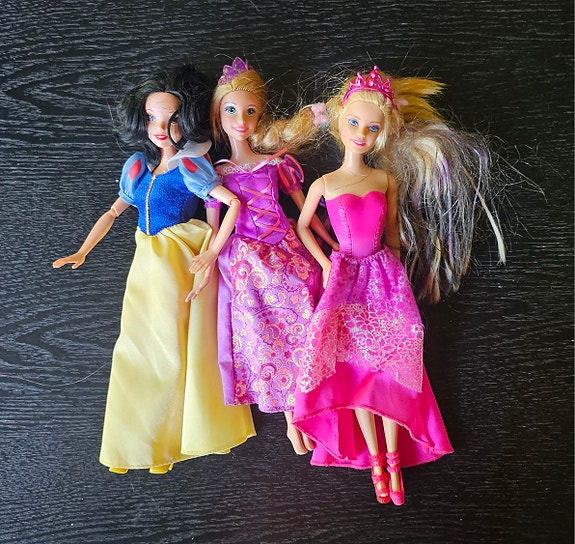Barbie Disney prinsessanuket Tähkäpää, Rapunzel ja Lumikki. 3 kpl