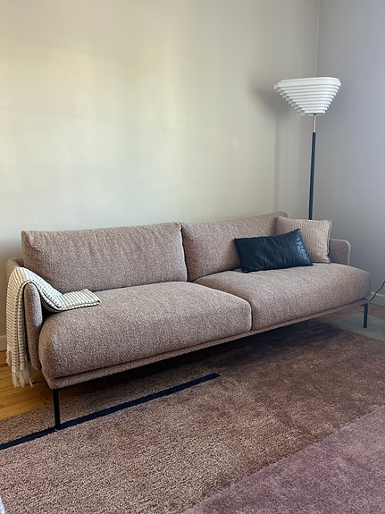Adea Baron -sohva, leveys 210. Ovh. 7282 €