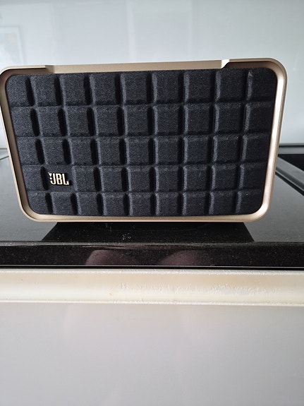 Jbl Authentics