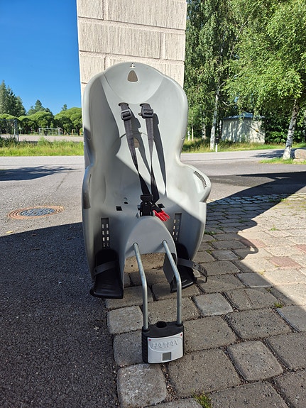 Hamax turvaistuin / lastenistuin pyörään