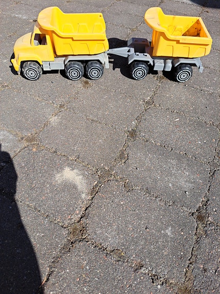 Plaston kuorma-auto
