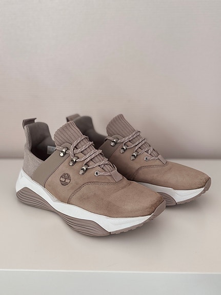 Timberland naisten tennarit / lenkkarit, koko 41.5