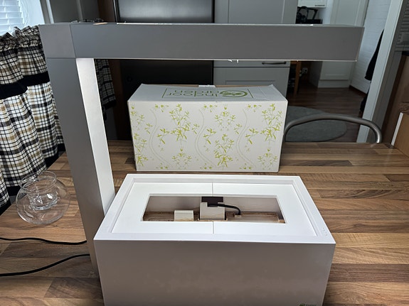 Indoor Garden HERB:IE 23 sisäpuutarha (valkoinen)