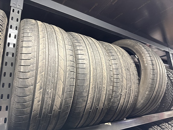 NOKIAN HAKKA BLACK 3 SilentDrive 255/45 R20 105Y Kesärenkaat