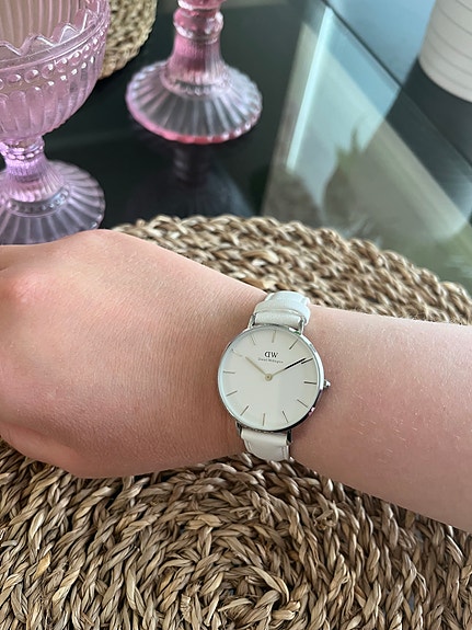 Daniel Wellington käyttämätön naisten rannekello valkoinen nahkaranneke