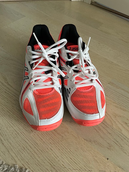 Asics Gel volley elite sisäpelikengät koko 39,5