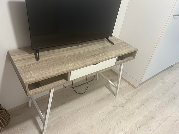 työpöydät