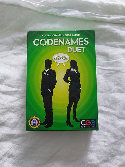 Codenames Duet (englanniksi / in English)