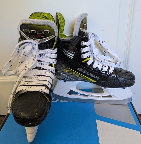Luistimet Bauer Vapor X4 Jr 35,5 / 2,5 D / 22,2cm