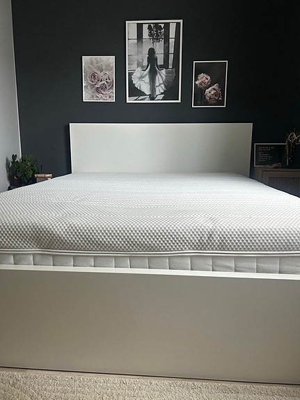 IKEA sänky ja sälepohja 160x200 valkoinen