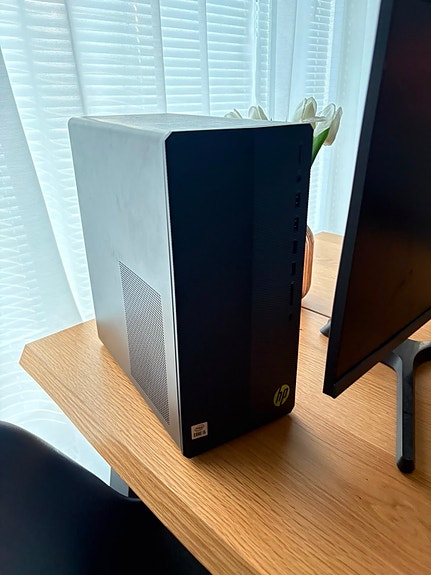 HP Pavilion gaming desktop TG01 Intel i5 GTX näytönohjaimella