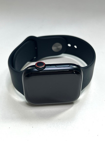 Apple Watch Series 8 GPS + Cellular 45 mm AKUN KUNTO 100%