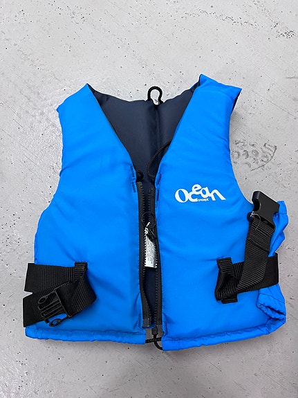 Varattu: Ocean pelastusliivi koko 30-50kg
