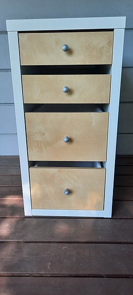 Ikea Robin laatikosto